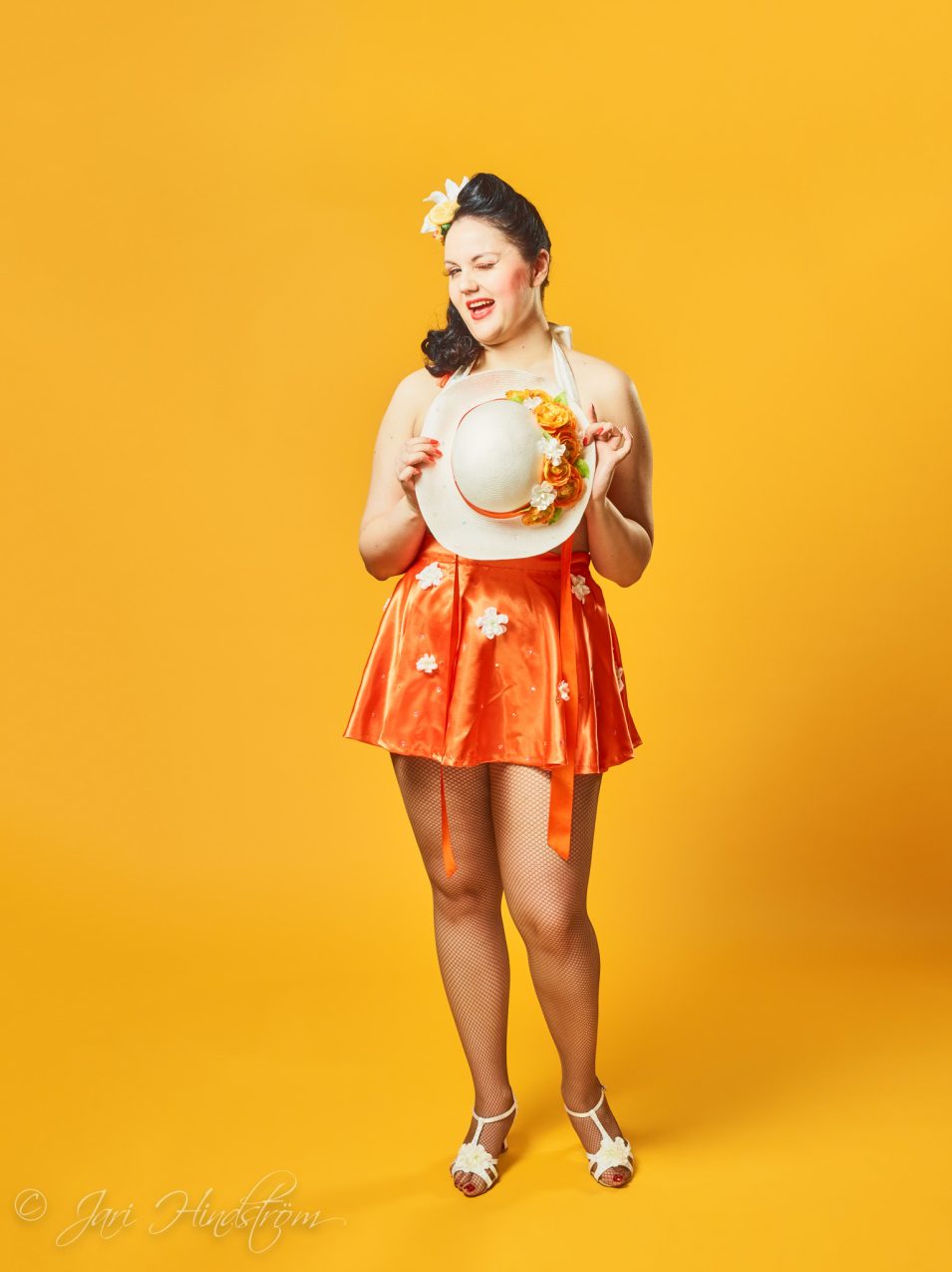 Burleskitanssi: Basics(1 timantti, Jenni "Veda DeCadenza ) la 17.1. (1,5t) klo 13:30